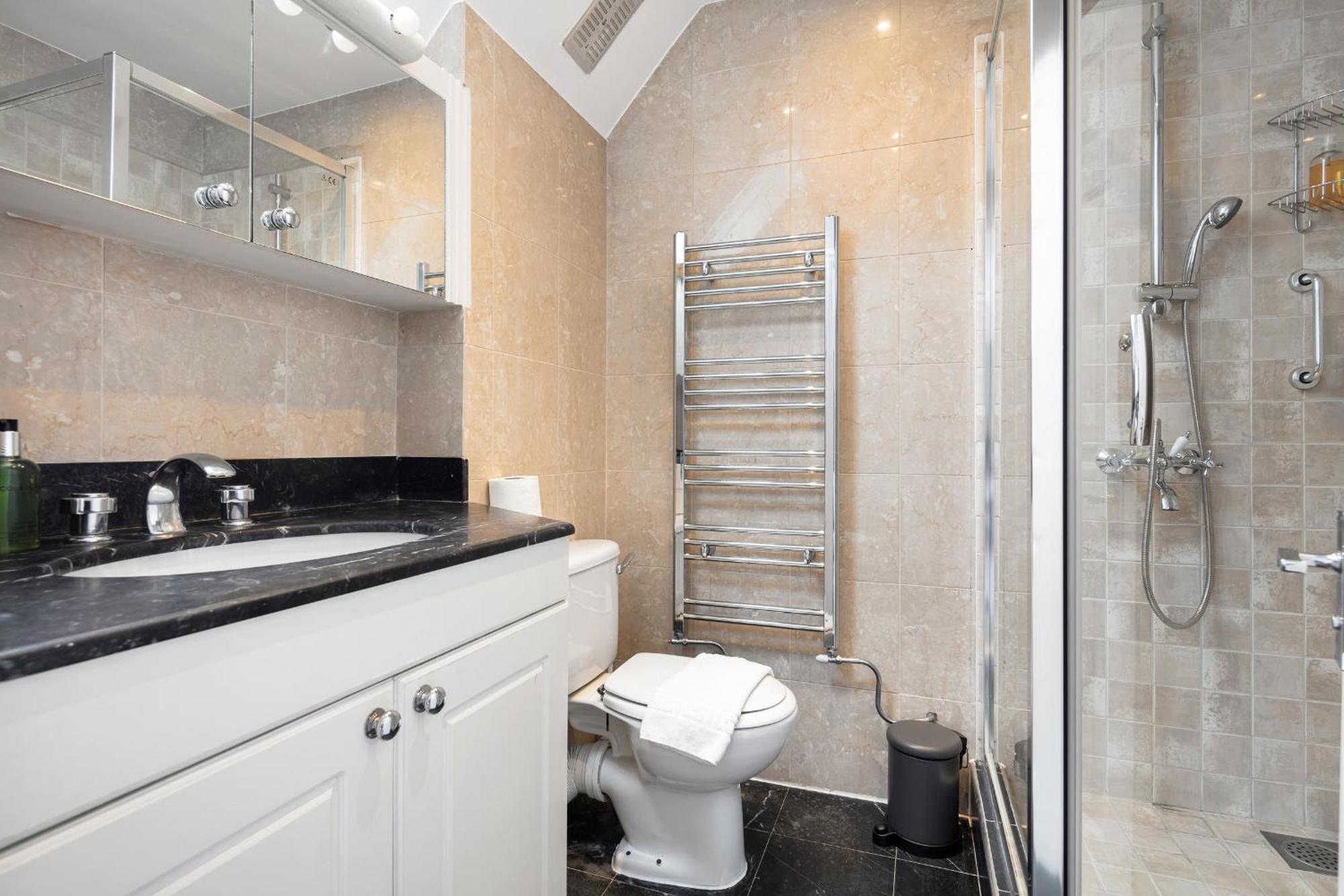 Rare 4Beds Townhouse In Kensington With Patio Villa London Eksteriør bilde