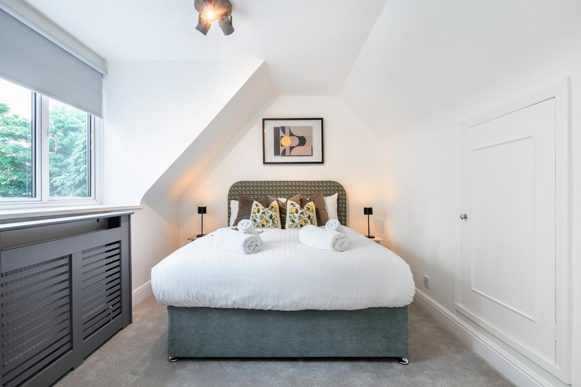 Rare 4Beds Townhouse In Kensington With Patio Villa London Eksteriør bilde