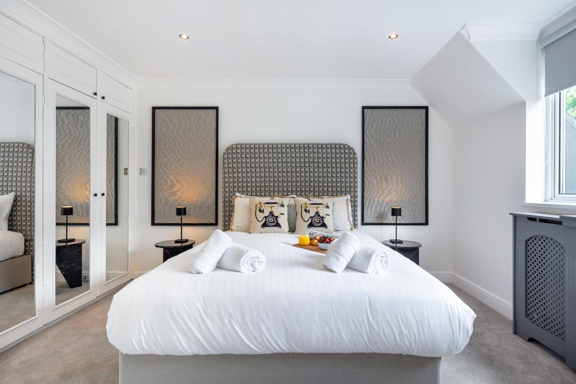 Rare 4Beds Townhouse In Kensington With Patio Villa London Eksteriør bilde