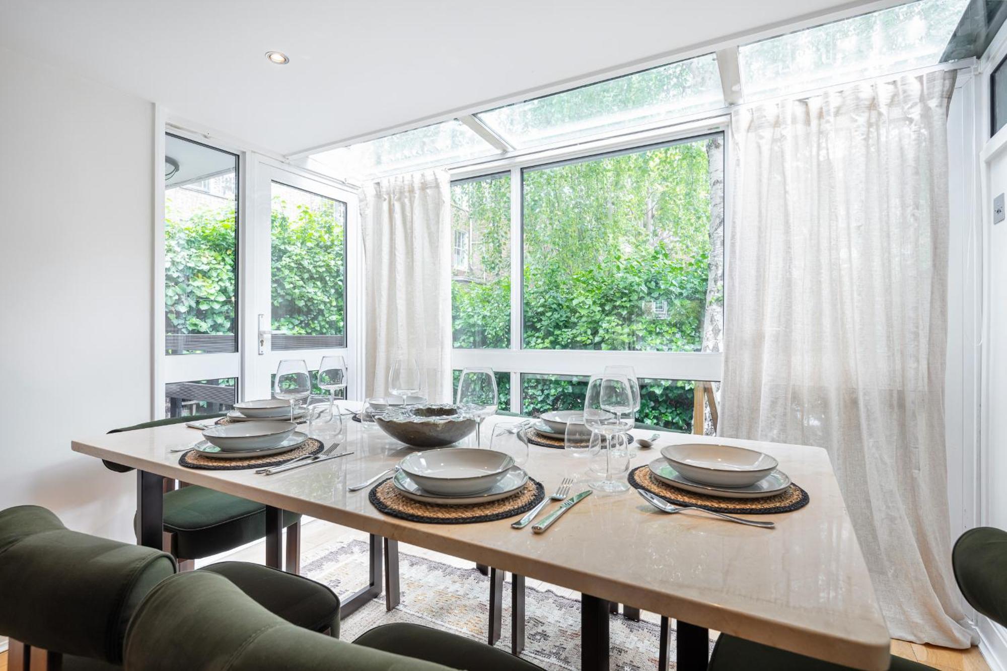 Rare 4Beds Townhouse In Kensington With Patio Villa London Eksteriør bilde