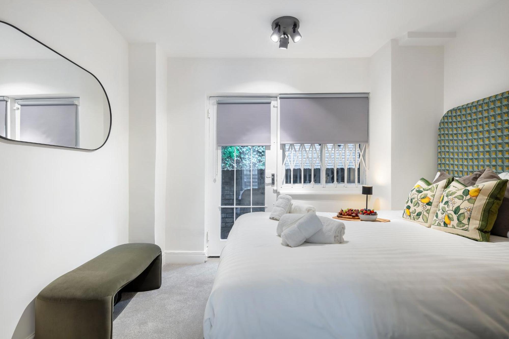 Rare 4Beds Townhouse In Kensington With Patio Villa London Eksteriør bilde